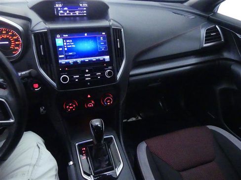 Used 2022 Subaru Impreza 2.0i Sport image 14