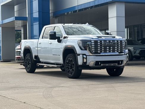 New 2026 GMC Sierra 2500 Denali w/ Denali Reserve Package AWD/4WD image 29
