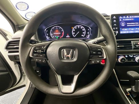 Used 2020 Honda Accord EX image 16