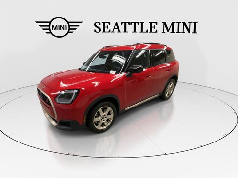 Certified 2025 MINI Cooper Countryman S w/ Comfort Package Max image 5