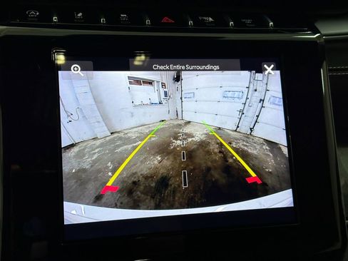 Used 2023 Jeep Grand Cherokee Laredo image 50