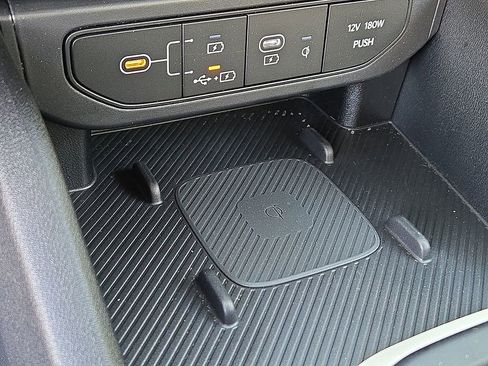 Used 2025 Kia K4 GT-Line FWD image 25