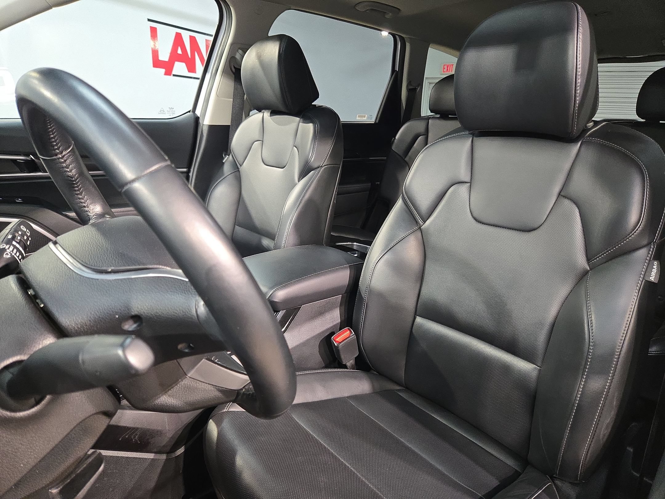 Used 2025 Kia Telluride S AWD/4WD image 24