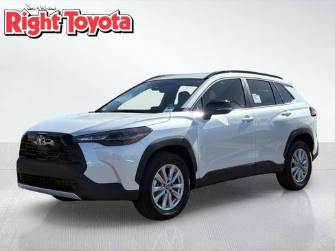New 2026 Toyota Corolla Cross LE FWD image 1