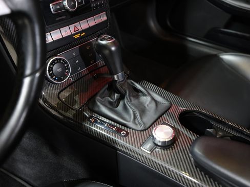 Used 2015 Mercedes-Benz SLK 250 image 22