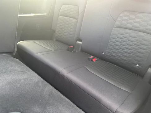Used 2025 Nissan Pathfinder SV AWD/4WD image 21