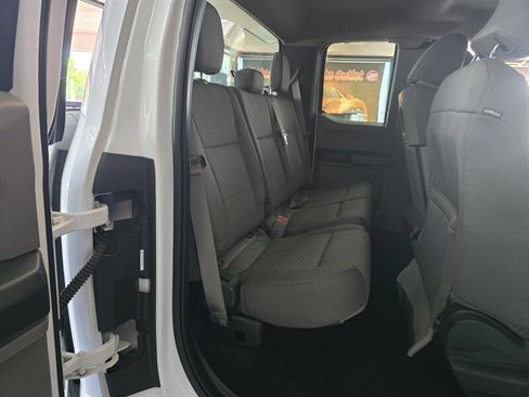 Used 2015 Ford F150 XLT w/ Trailer Tow Package AWD/4WD image 16