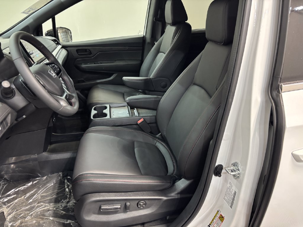 New 2026 Honda Odyssey Sport-L image 11