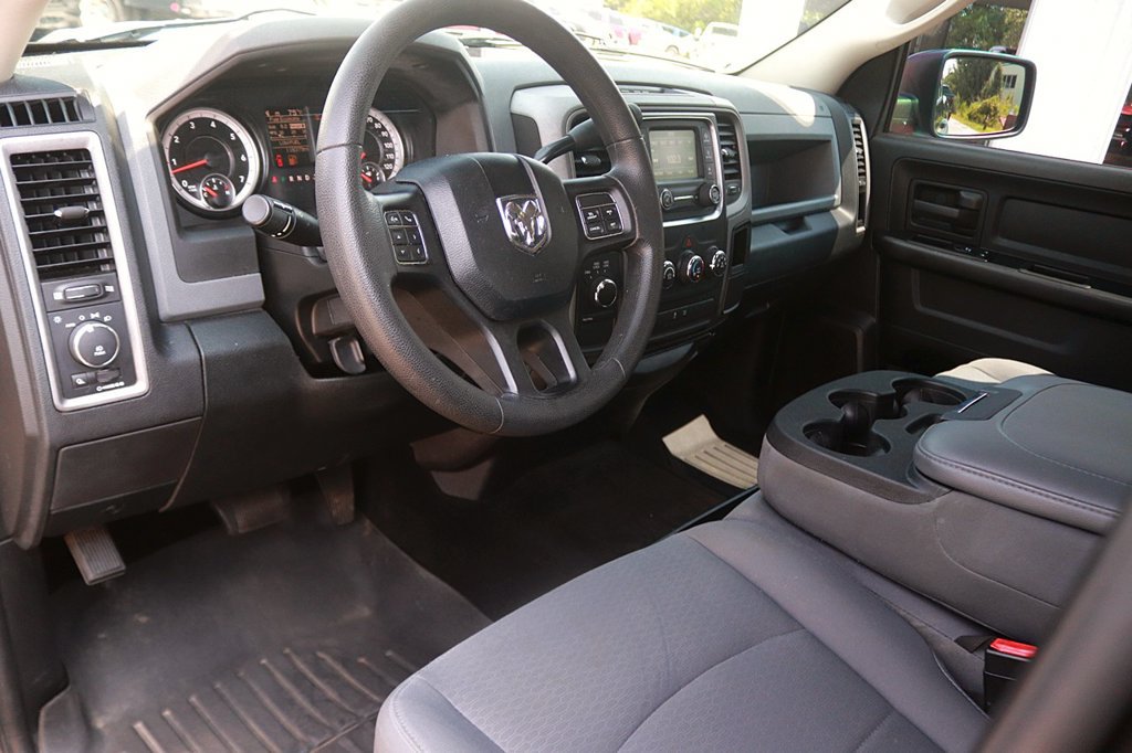 Used 2015 RAM 1500 Express AWD/4WD image 14