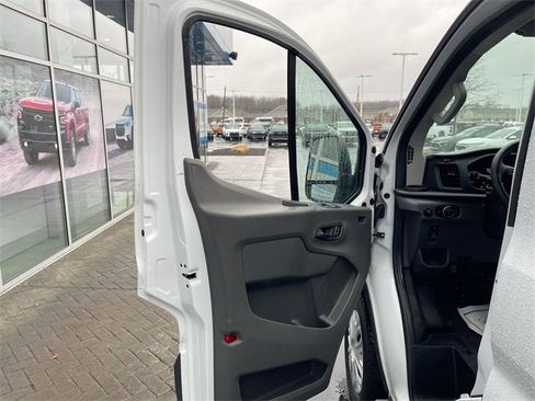 Used 2024 Ford Transit 250 Low Roof w/ Exterior Upgrade Package image 19