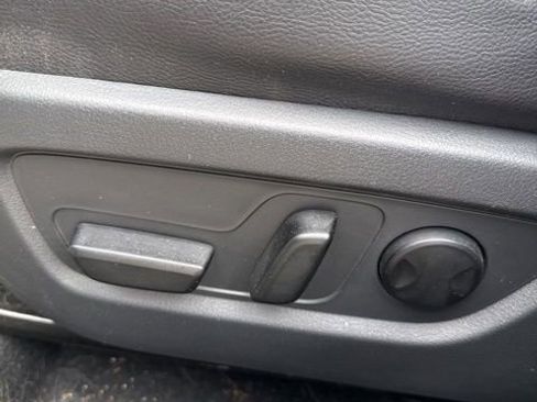 Used 2025 MAZDA CX-50 2.5 Hybrid w/ Preferred Pkg image 13