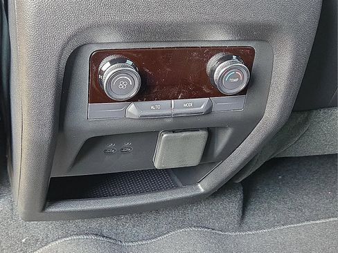 New 2026 Buick Enclave Sport Touring w/ Power Package image 12