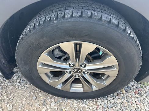 Used 2014 Hyundai Santa Fe Sport w/ Technology Package 04 FWD image 9