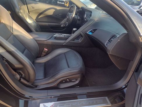 Used 2014 Chevrolet Corvette Stingray 2dr Coupe w/ 3LT Preferred Equipment Group image 19