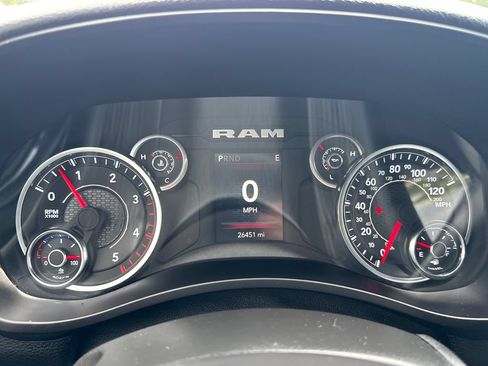 Used 2024 RAM 3500 Big Horn w/ Night Edition AWD/4WD image 15