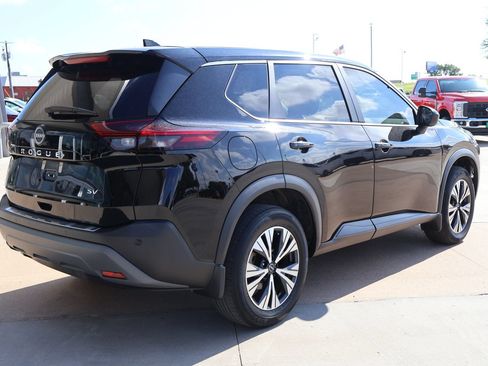 Used 2023 Nissan Rogue SV FWD image 6