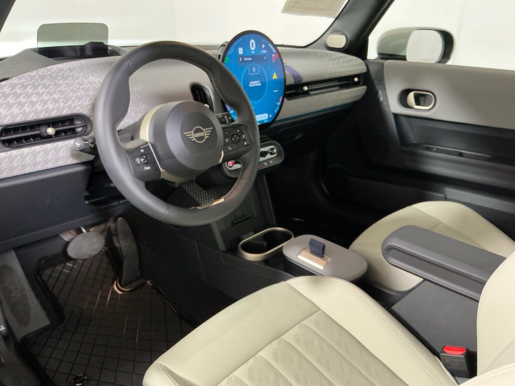 Used 2026 MINI Cooper S FWD image 19