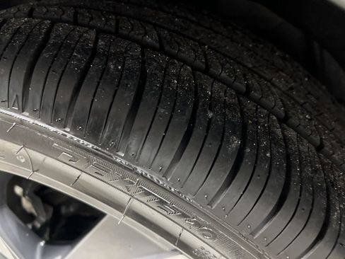 Used 2025 Hyundai Elantra SEL image 44