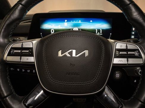Certified 2024 Kia Telluride SX Prestige X-Line image 21
