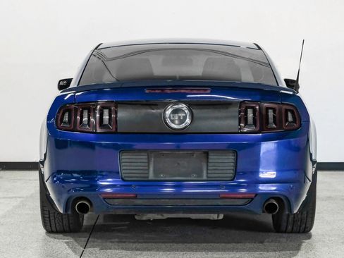 Used 2013 Ford Mustang GT Premium w/ Brembo Brake Pkg image 7