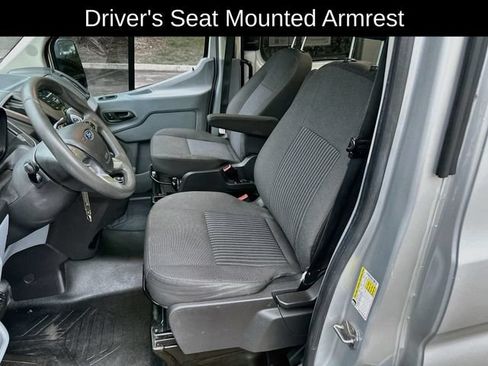 Used 2018 Ford Transit 250 148 Medium Roof RWD image 19