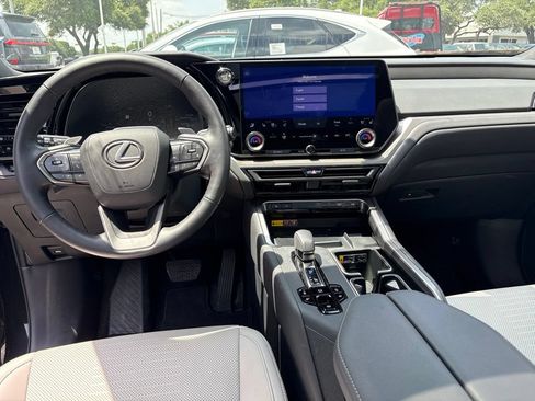 Certified 2025 Lexus TX 350 AWD image 18