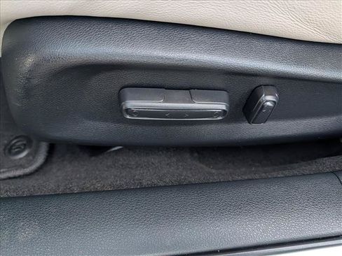 Used 2022 Honda Insight Touring image 28