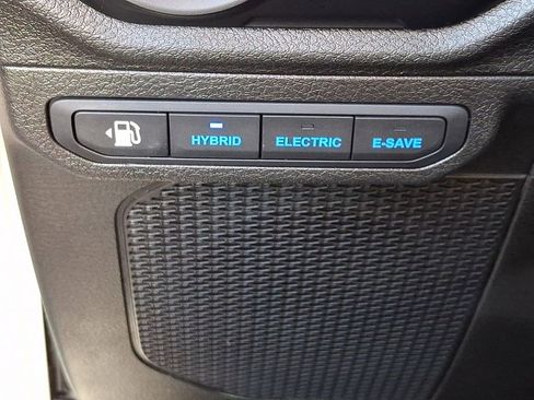 Used 2025 Jeep Wrangler Willys 4xe image 28