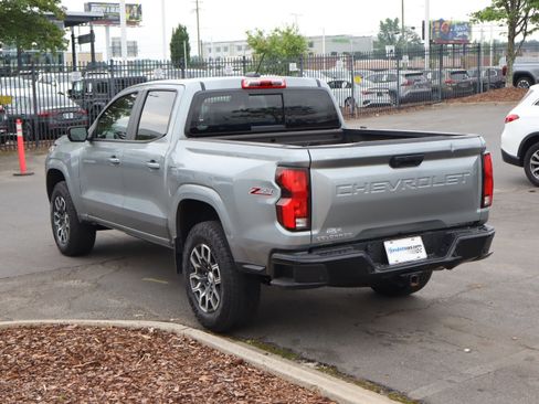 Used 2024 Chevrolet Colorado Z71 w/ Z71 Convenience Package 2 AWD/4WD image 20