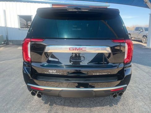 Used 2024 GMC Yukon XL Denali w/ Denali Reserve Package image 5