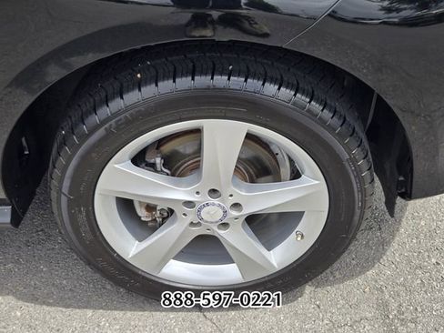 Used 2016 Mercedes-Benz GLE 350 w/ Premium Package image 21