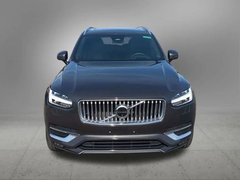 Used 2023 Volvo XC90 B6 Ultimate AWD/4WD image 9
