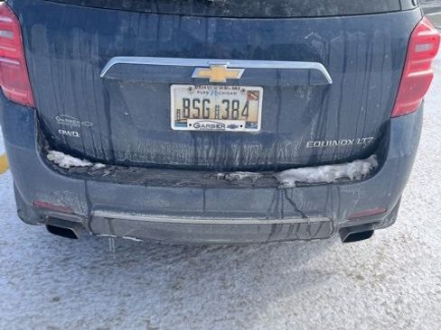 Used 2016 Chevrolet Equinox LTZ w/ Enhanced Convenience Package image 3