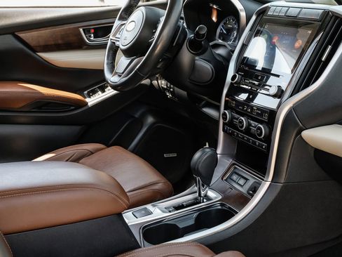 Used 2019 Subaru Ascent Touring image 25