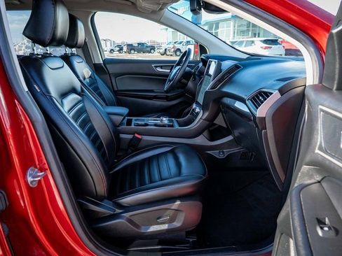 Used 2023 Ford Edge SEL image 15