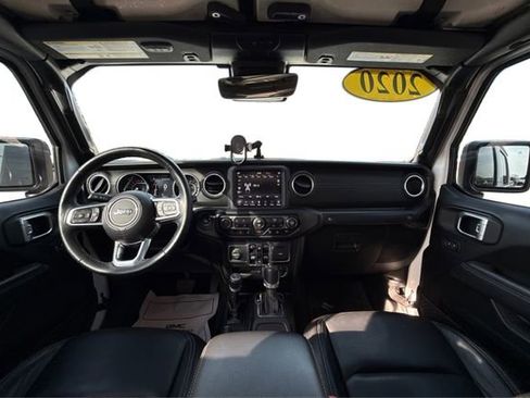 Used 2020 Jeep Gladiator Overland image 22