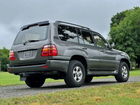 Used 2000 Toyota Land Cruiser AWD/4WD image 33