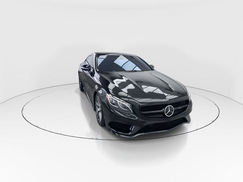 Used 2017 Mercedes-Benz S 550 4MATIC Coupe image 2
