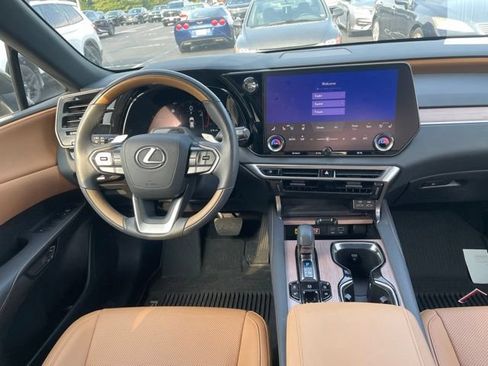 Used 2025 Lexus RX 350 Premium w/ Convenience Package AWD/4WD image 8