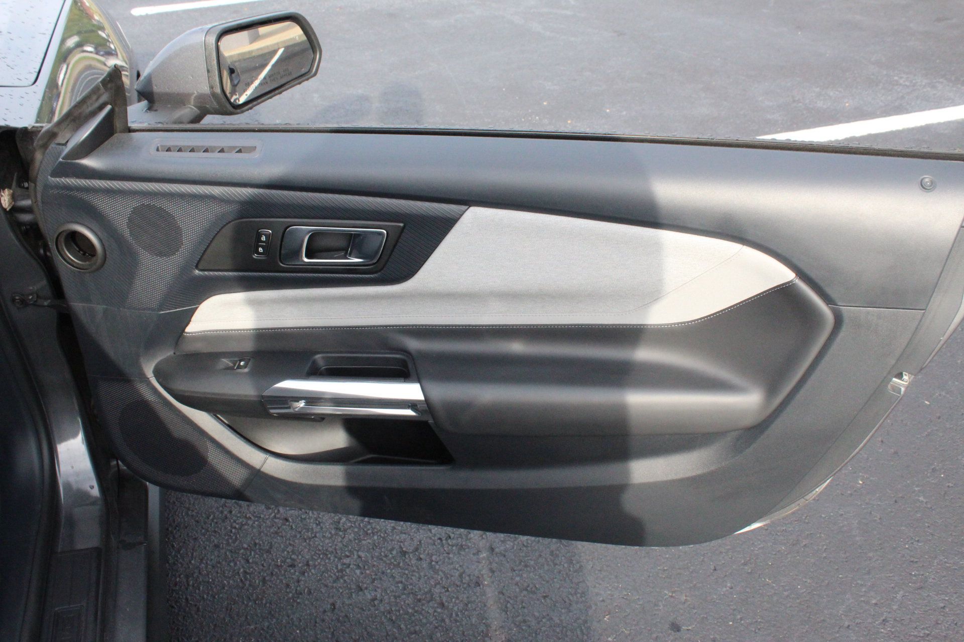 Used 2024 Ford Mustang GT RWD image 22