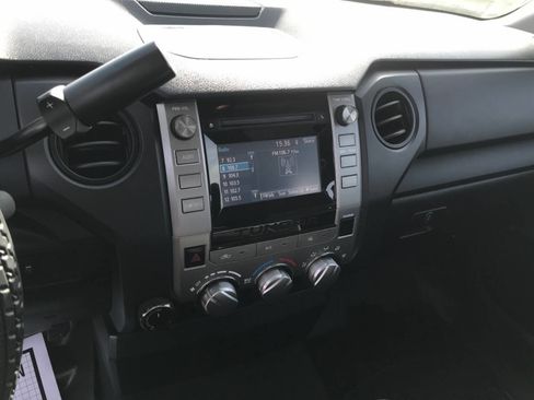 Used 2014 Toyota Tundra SR image 35