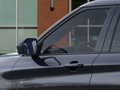 New 2025 Ford Explorer Active w/ Active Comfort Package image 20