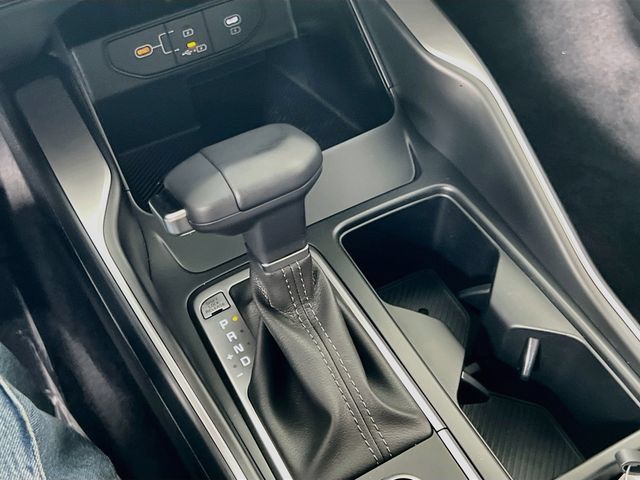 New 2026 Kia Sorento LX FWD image 16