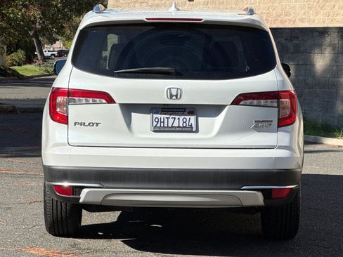 Used 2021 Honda Pilot Touring image 4