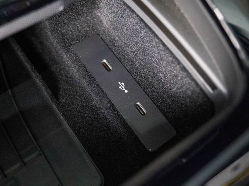 New 2025 Porsche Cayenne Coupe image 26