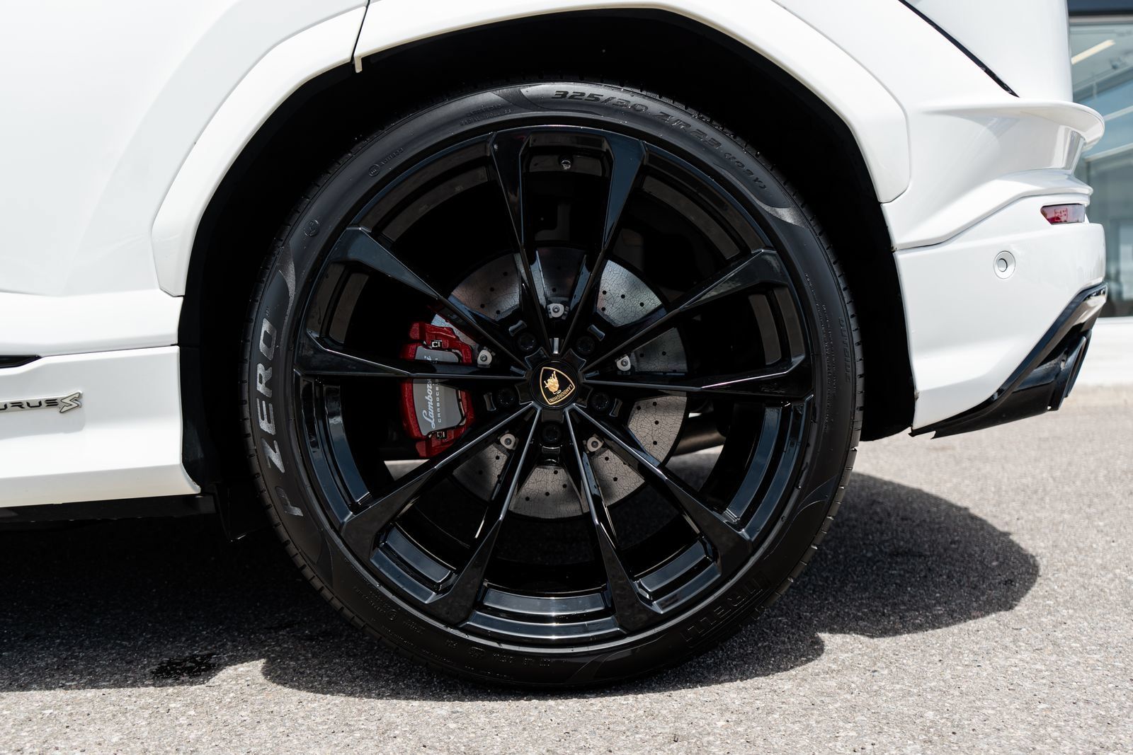 Used 2024 Lamborghini Urus S AWD/4WD image 7