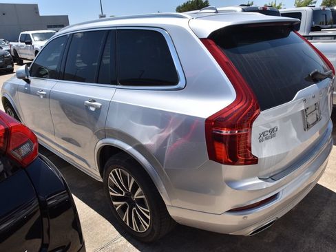 Used 2021 Volvo XC90 T5 Momentum w/ Advanced Package FWD image 8