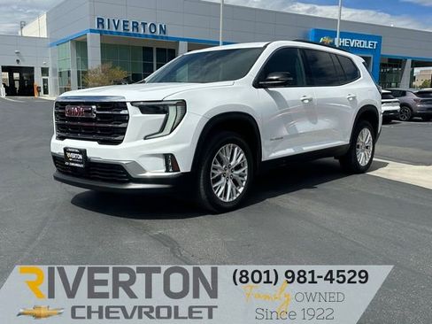 Certified 2024 GMC Acadia Elevation AWD/4WD image 1