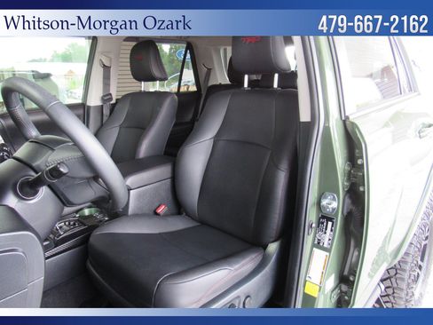 Used 2022 Toyota 4Runner TRD Off-Road Premium w/ Moonroof Package AWD/4WD image 27