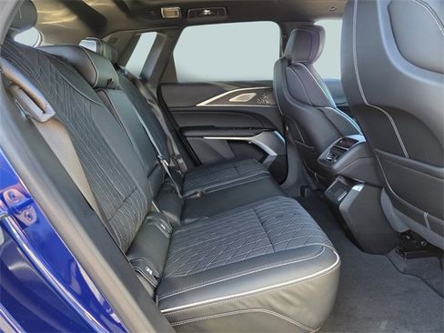 New 2026 Cadillac Lyriq V image 15